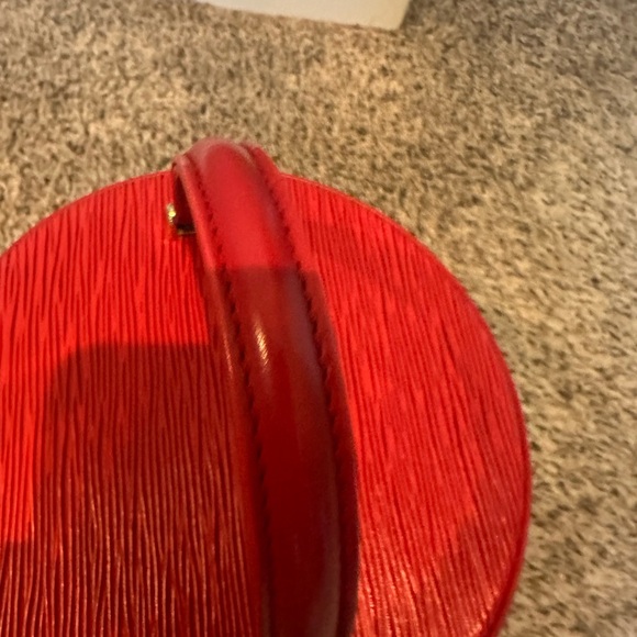 Louis Vuitton Red Epi Leather Cannes Bucket Bag with Top Handle - Picture 5 of 12